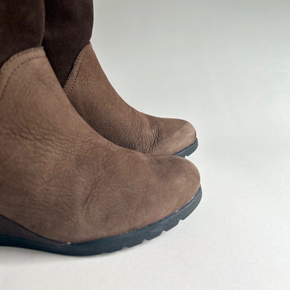 UGG Chocolate Brown Suede Genuine Leather Sheepskin Lining Mid Calf Boots size 8 - Picture 16 of 16